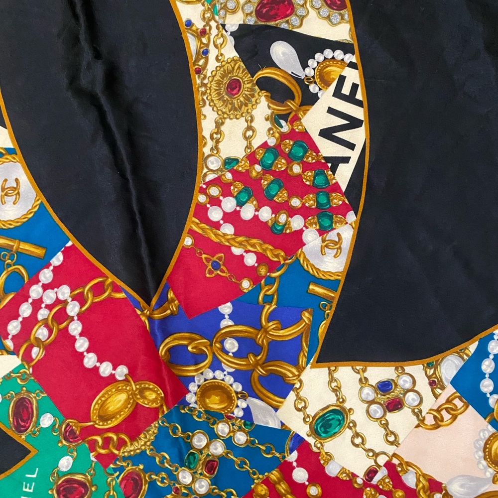 CHANEL Vintage Jewel Print Silk Scarf - Picture 5 of 14